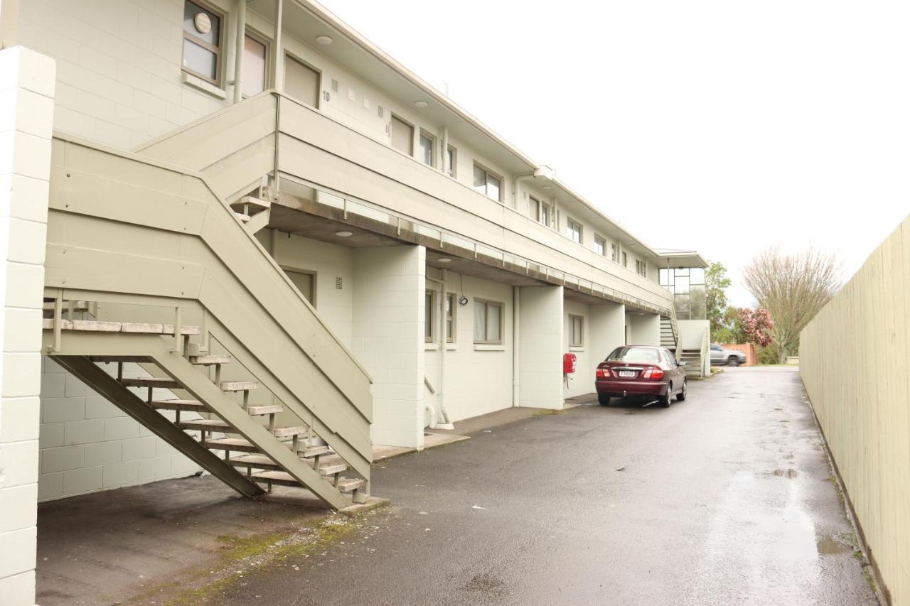 Victoria Apartments Hamilton Exterior photo